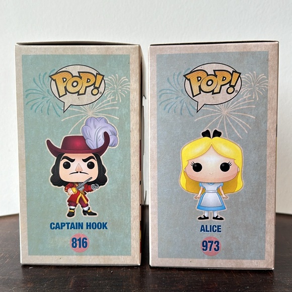 Bundle of 4 Disneyland 65th Anniversary Funko Pops - Picture 5 of 8